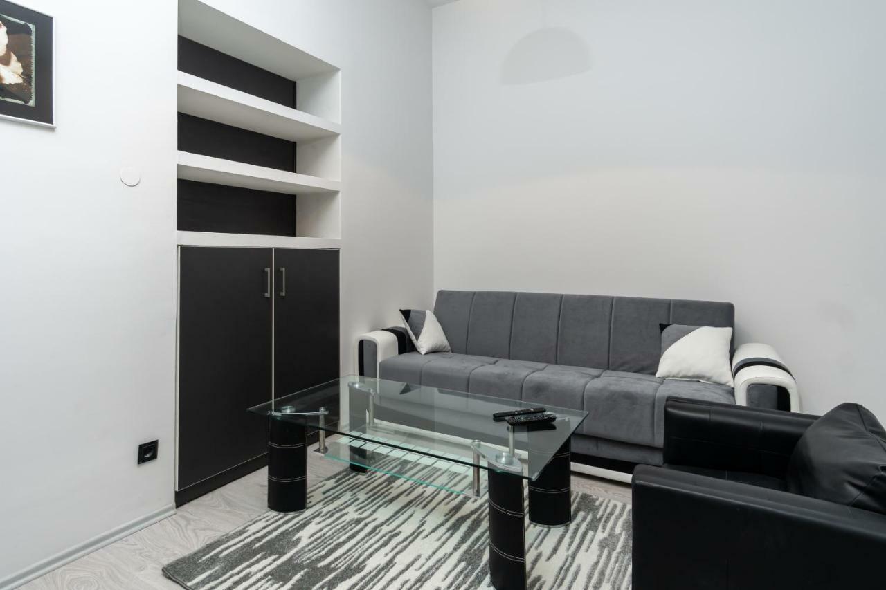 Apartman Ambasador Загреб Экстерьер фото